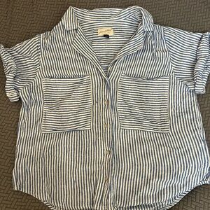 Beachy Universal Thread Blue and White Striped Shirt